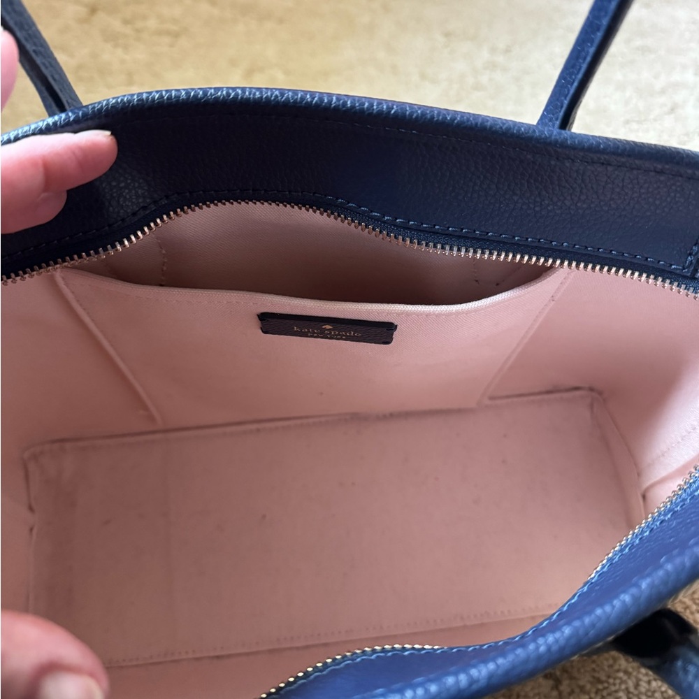kate spade Cream and Black Straw Tote with Leather Trim - Picture 4 of 6